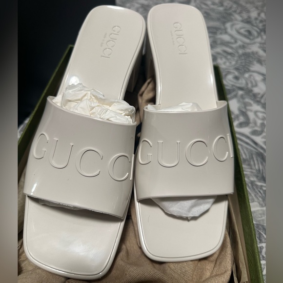 Authentic- New Women Gucci Rubber Chunky Heels - Picture 4 of 4